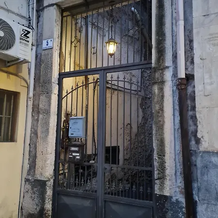 Sicilian Katánie